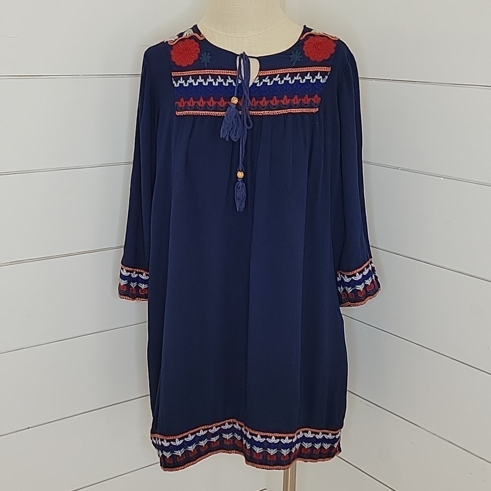 ROMEO & JULIET COUTURE small navy blue embroidered mini dress